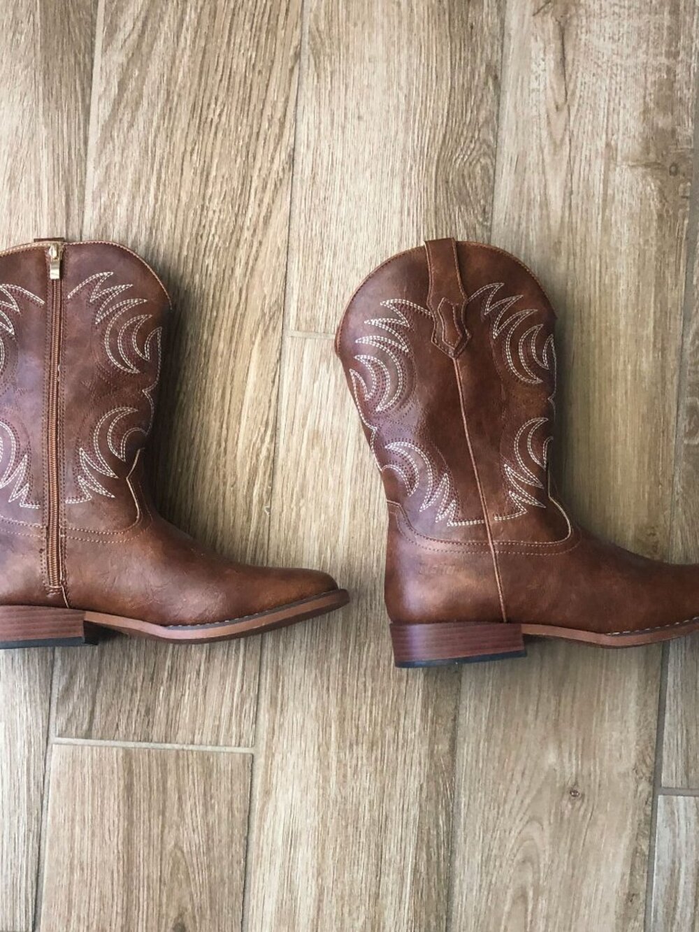 Rollda Boys Classic Embroidered Cowboy Boots - Size 7 Youth